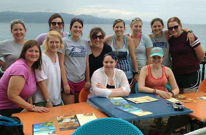 Sierna Fritz and Nursing students posing for the camera in Jamaica.